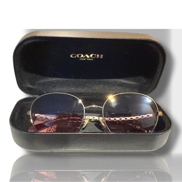 Coach Accessories - Coach HC7114 Signature Chain Oval Sunglasses full inclusion